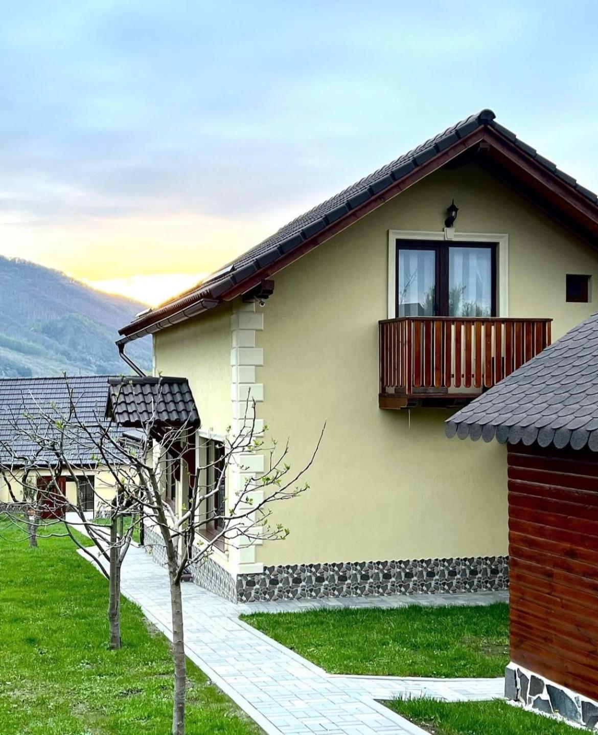 Casa De Vacanta Orlat Zewnętrze zdjęcie
